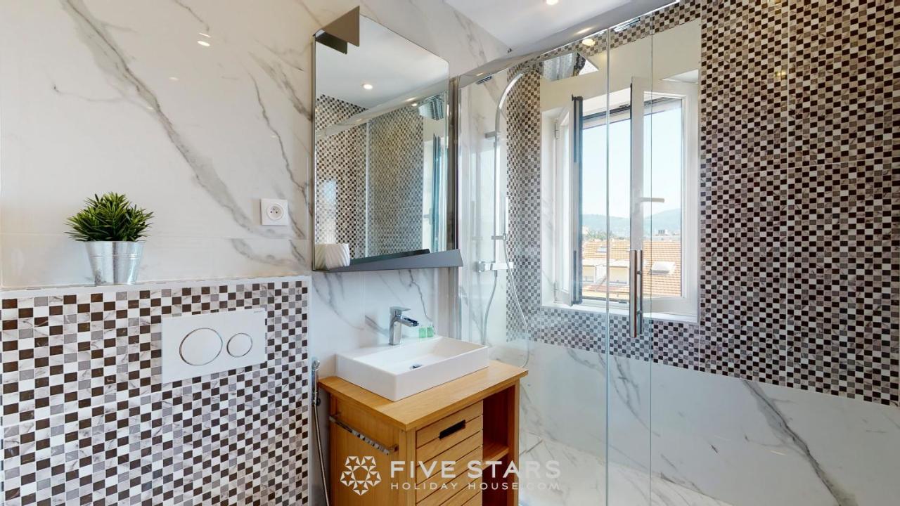 Zhara Suite Five Stars Holiday House - Generale Nice Luaran gambar
